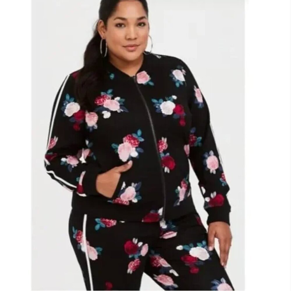 Torrid Black Floral Zipper Jacket 3X